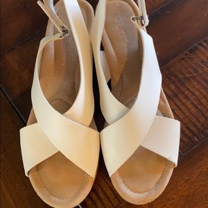 Laundry wedge sandals